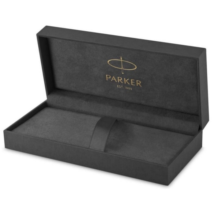 Шариковая ручка Parker 51 CORE BLACK CT в подарочной упаковке.