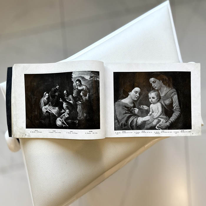 Альбом фотографий Ватикана и его коллекции предметов искусства. Эрнест Рихтер, Рим, конец XIX века