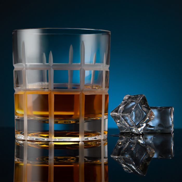 Вращающийся стакан для виски "Shtox 014М"
