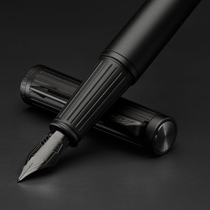 Ручка перьевая Parker "Ingenuity Black BT"