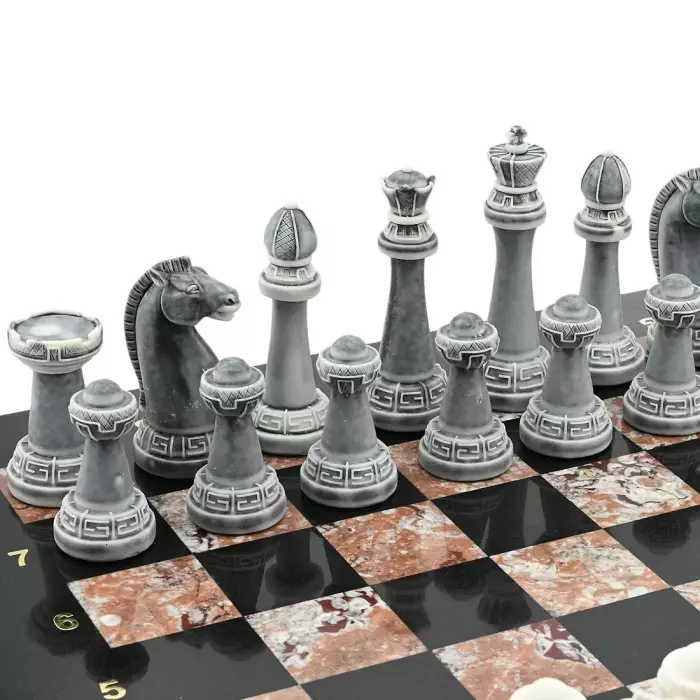 Шахматы подарочные "Стаунтон" с фигурами из мрамолита