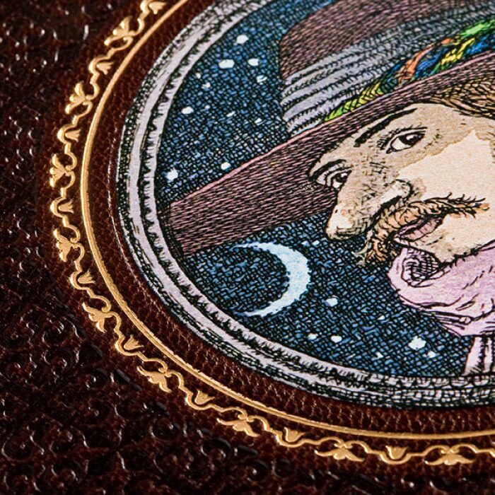 Книга в кожаном переплёте "Сирано де Бержерак" Э.Ростан