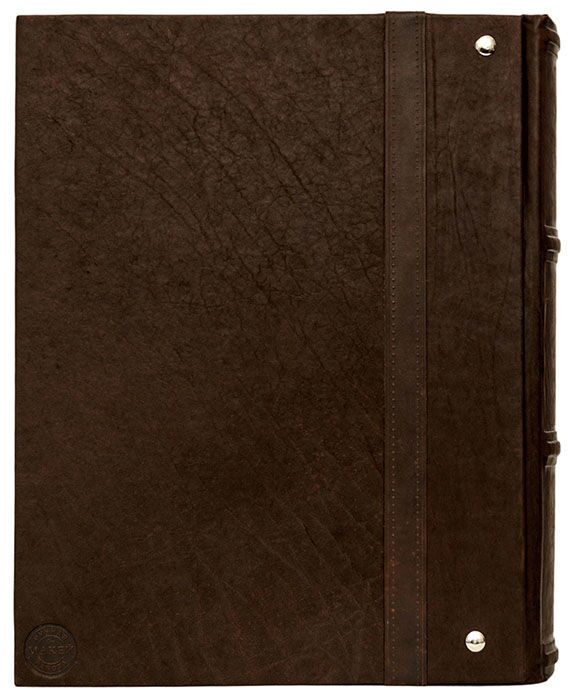 Родословная книга в кожаном переплете