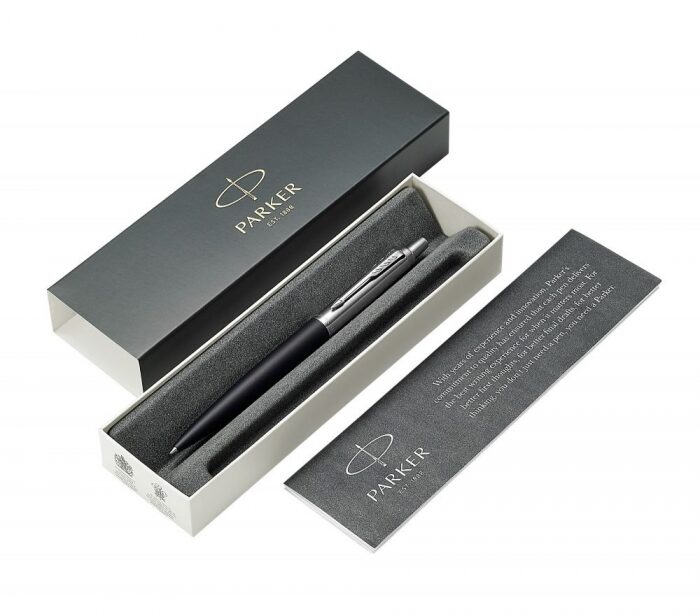 Шариковая ручка "Jotter" Black M
