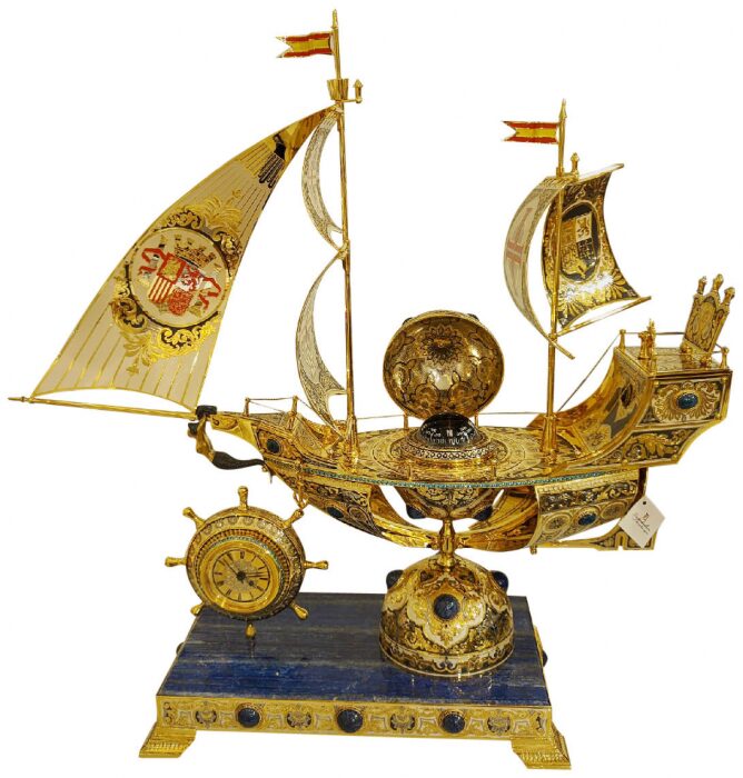 Корабль с компасом и часами на подставке из лазурита