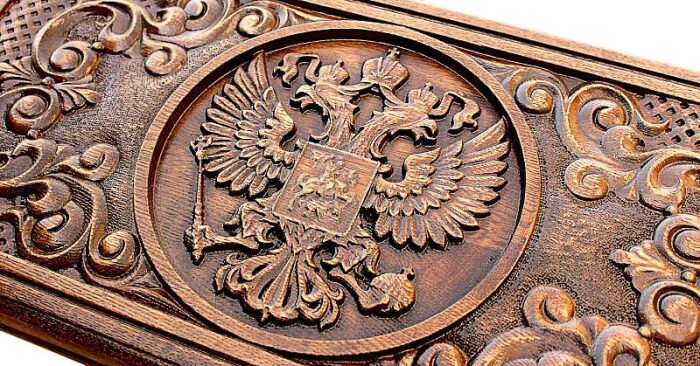 Резные нарды из бука "Вензель" с Гербом РФ