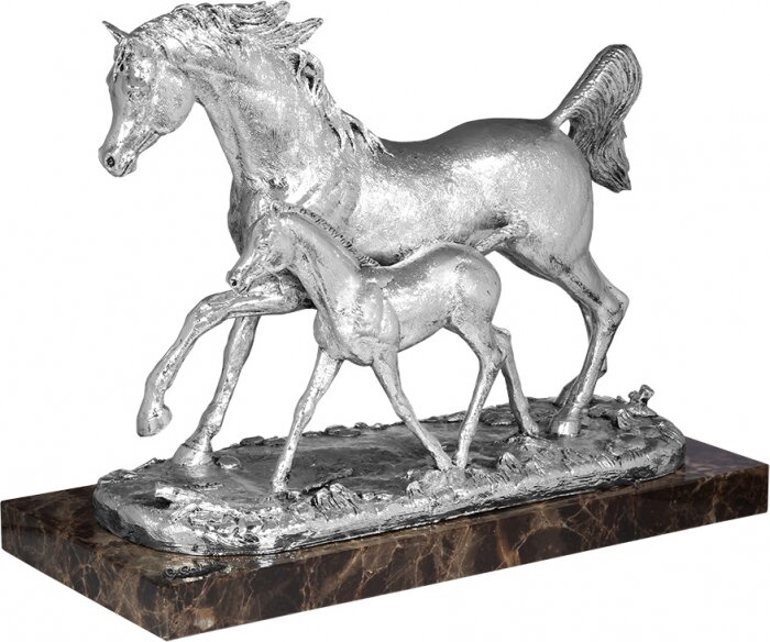 Скульптура "Кобыла с жеребенком" посеребрение (Mare with foal, silvering)