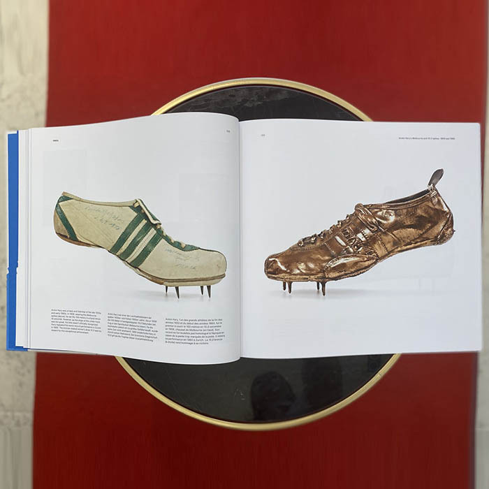 Книга «The Adidas Archive. The Footwear Collection» Christian Habermeier, Sebastian Jäger, TASCHEN, Germany, 2020 год