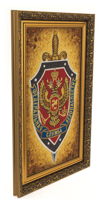 Картина из янтаря "Герб ФСБ"