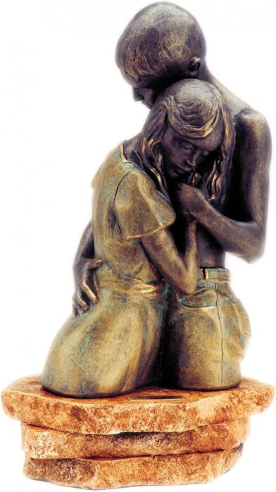 Скульптура "Объятия. Бюст" (Embracement. Bust)