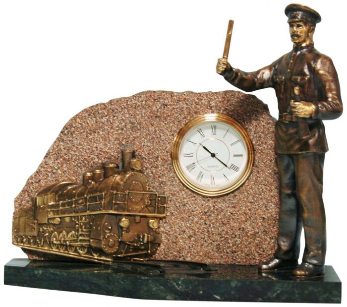 Часы "Счастливого пути" (железнодорожник)