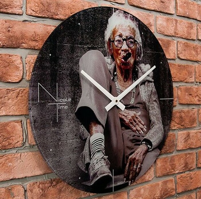 Часы настенные "Grandma"