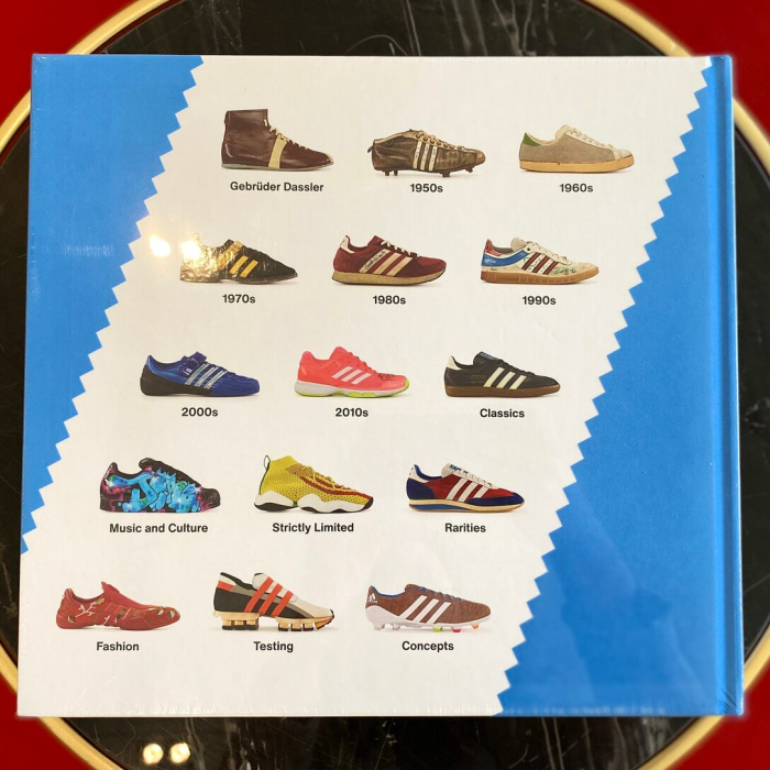 Книга «The Adidas Archive. The Footwear Collection» Christian Habermeier, Sebastian Jäger, TASCHEN, Germany, 2020 год