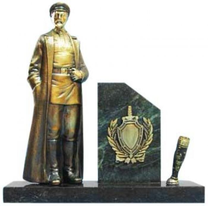 Письменный прибор бронзовый "Ф.Дзержинский"