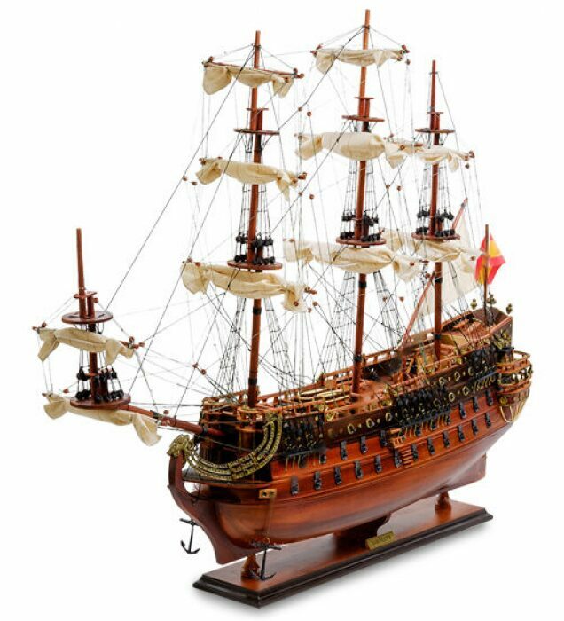 Модель испанского линейного корабля «San Felipe» 1690 г., дерево