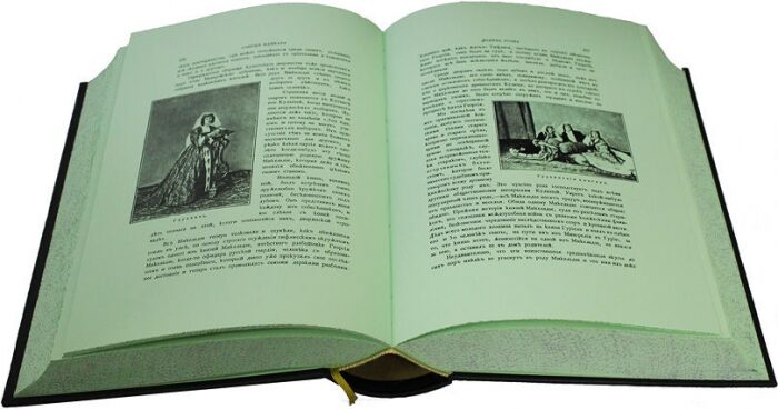 Подарочная книга в кожаном переплете "Очерки Кавказа" в футляре