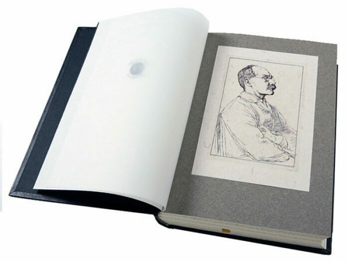 Книга в кожаном переплёте "Избранное" Р.Киплинг