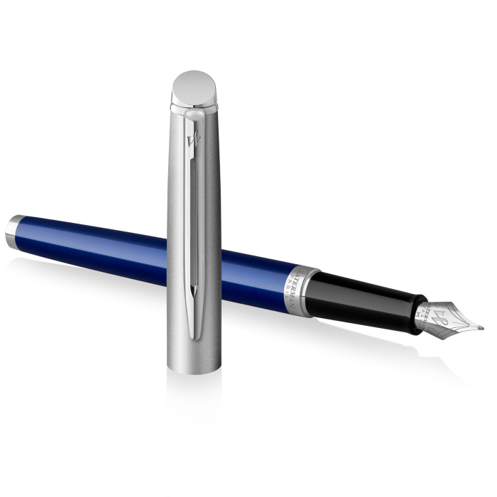 Перьевая ручка Waterman Hemisphere Entry Point Stainless Steel with Blue Lacquer в подарочной упаковке.