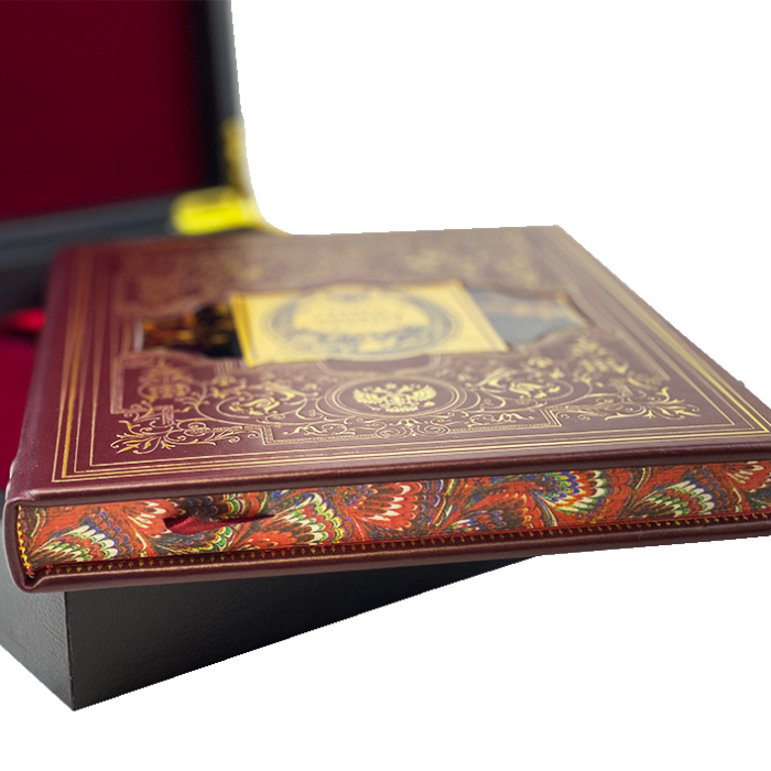 Подарочная книга в кожаном переплете "Книга русского офицера" В. Кульчицкий